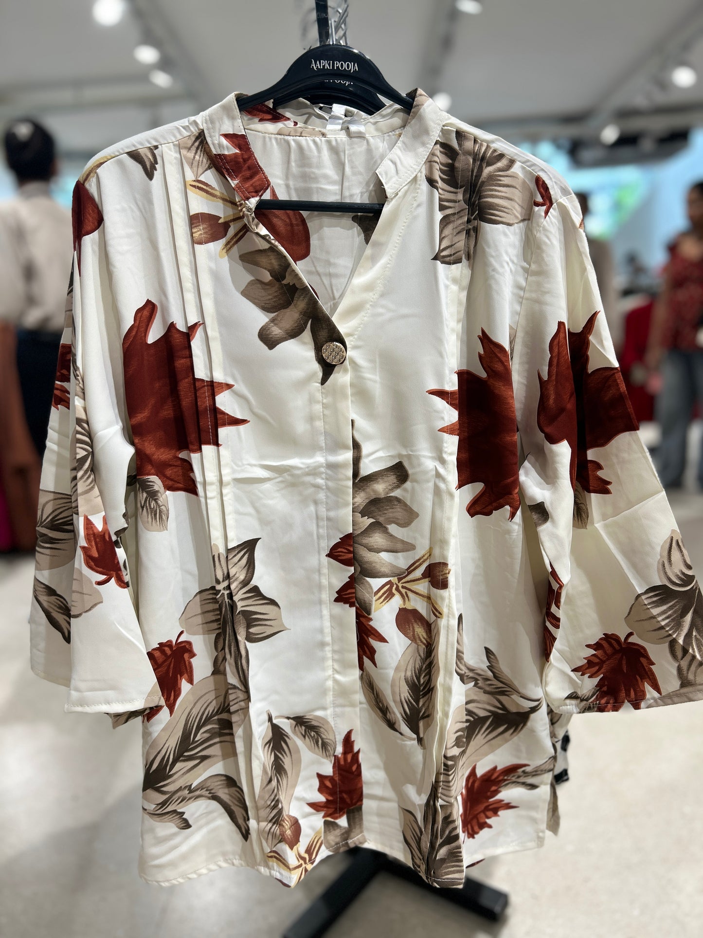 Button detail printed top