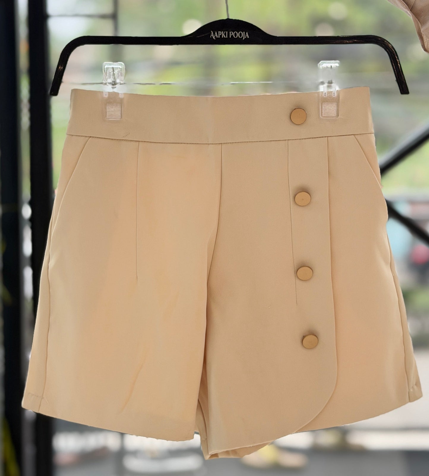 Button detail shorts