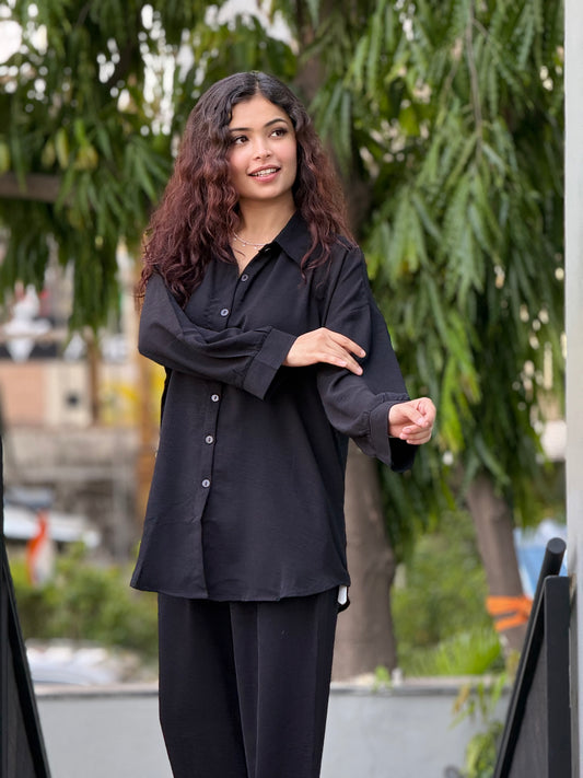 Women’s Elegant Cord Set – Button-Down Shirt & Relaxed Fit Pants