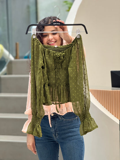 Full sleeve top