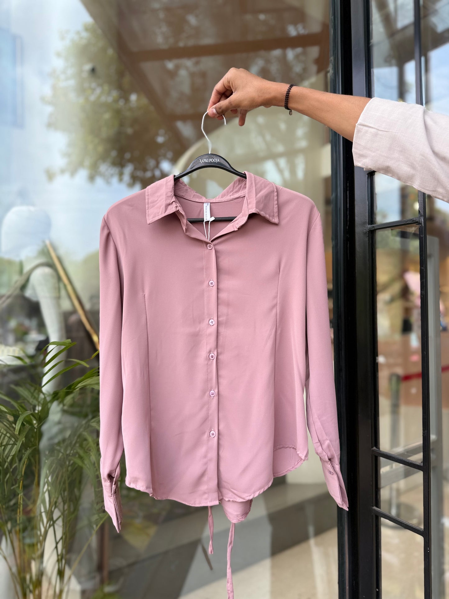 Shirt with back dorii