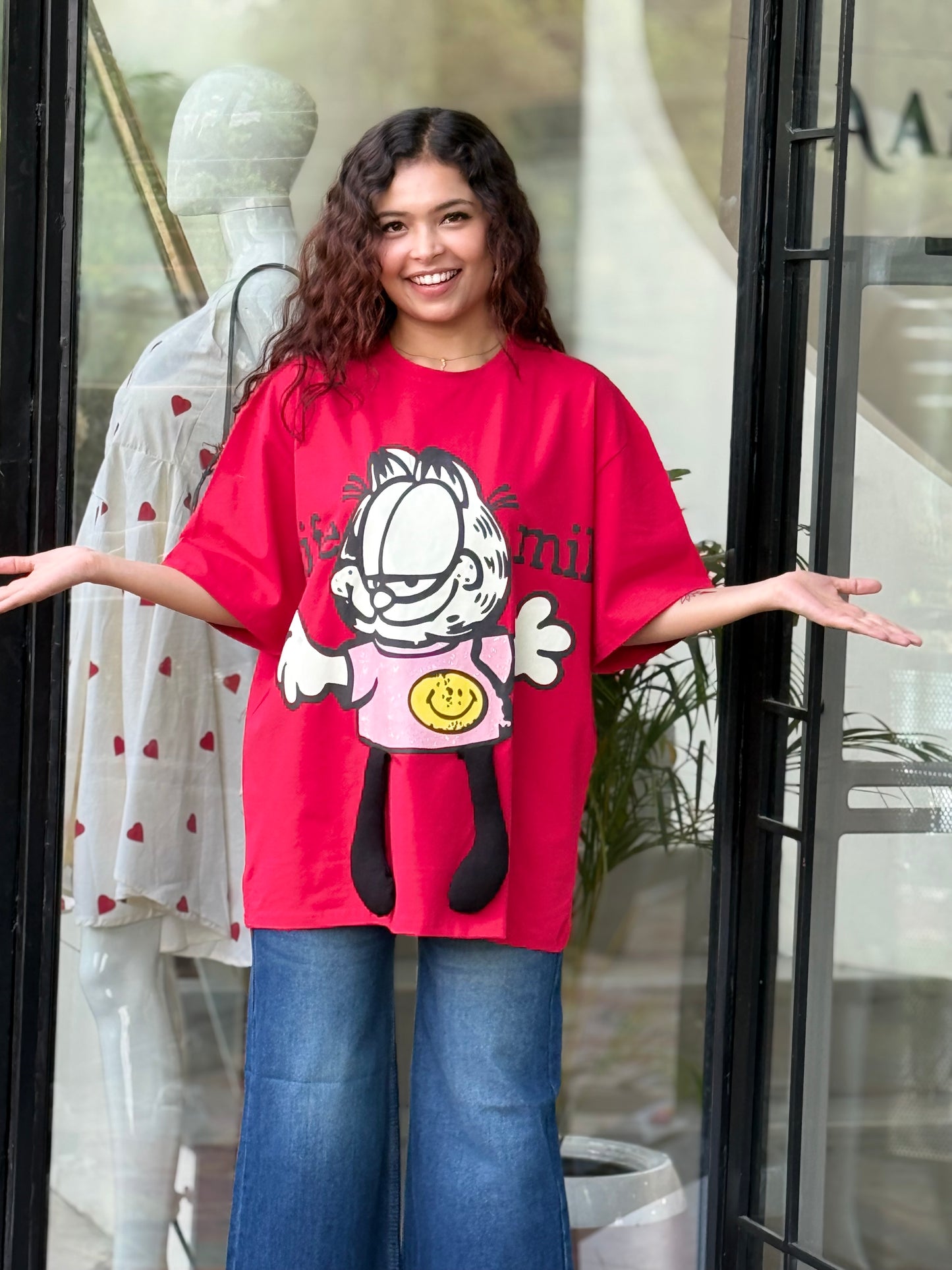 Garfield Oversized Graphic T-Shirt