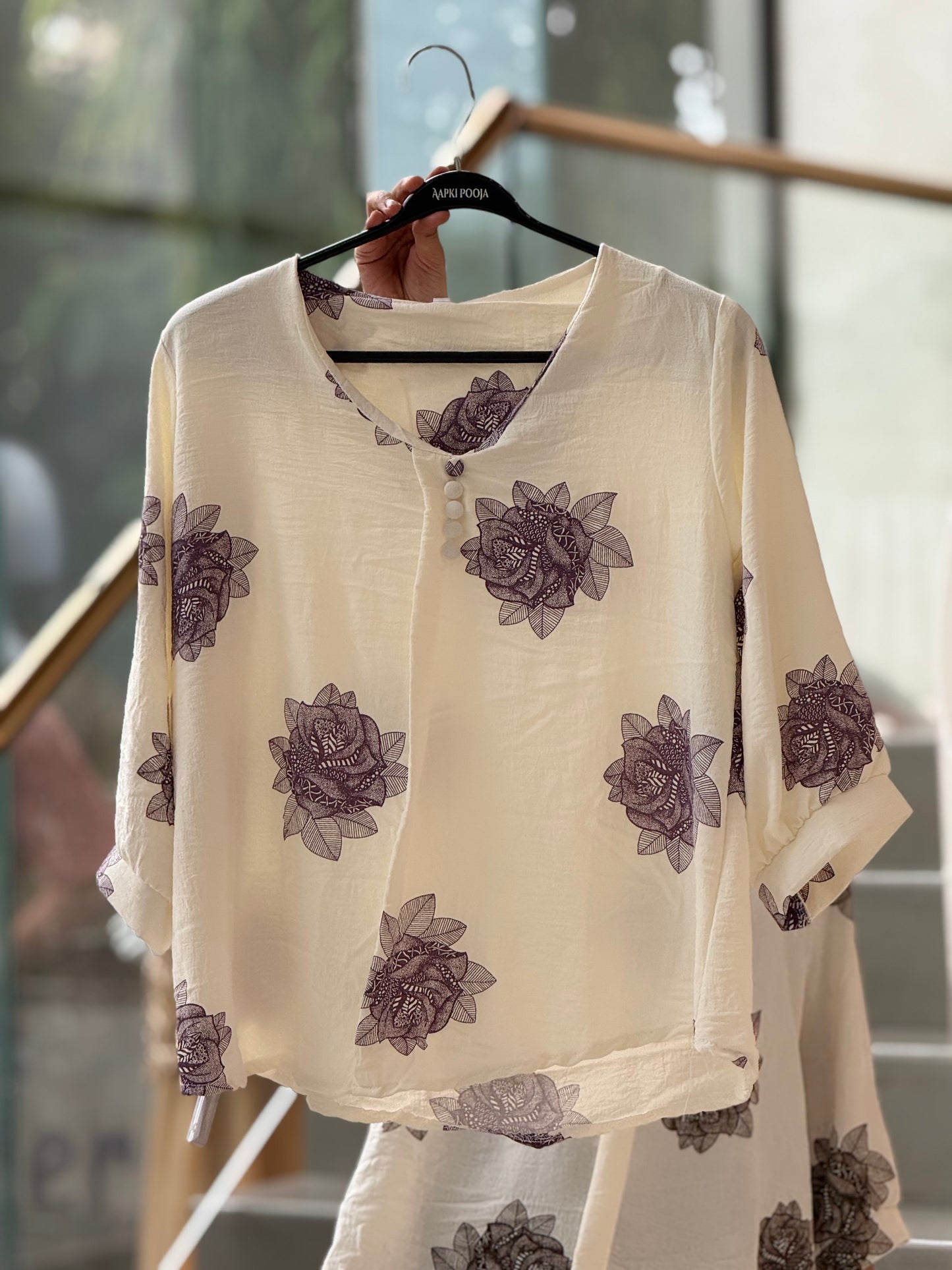 Floral button detail top