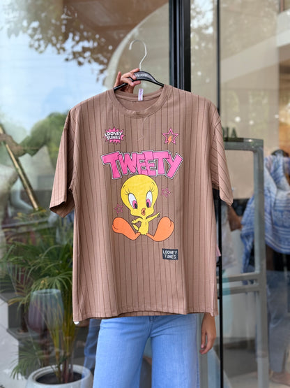 oversized T-shirt
