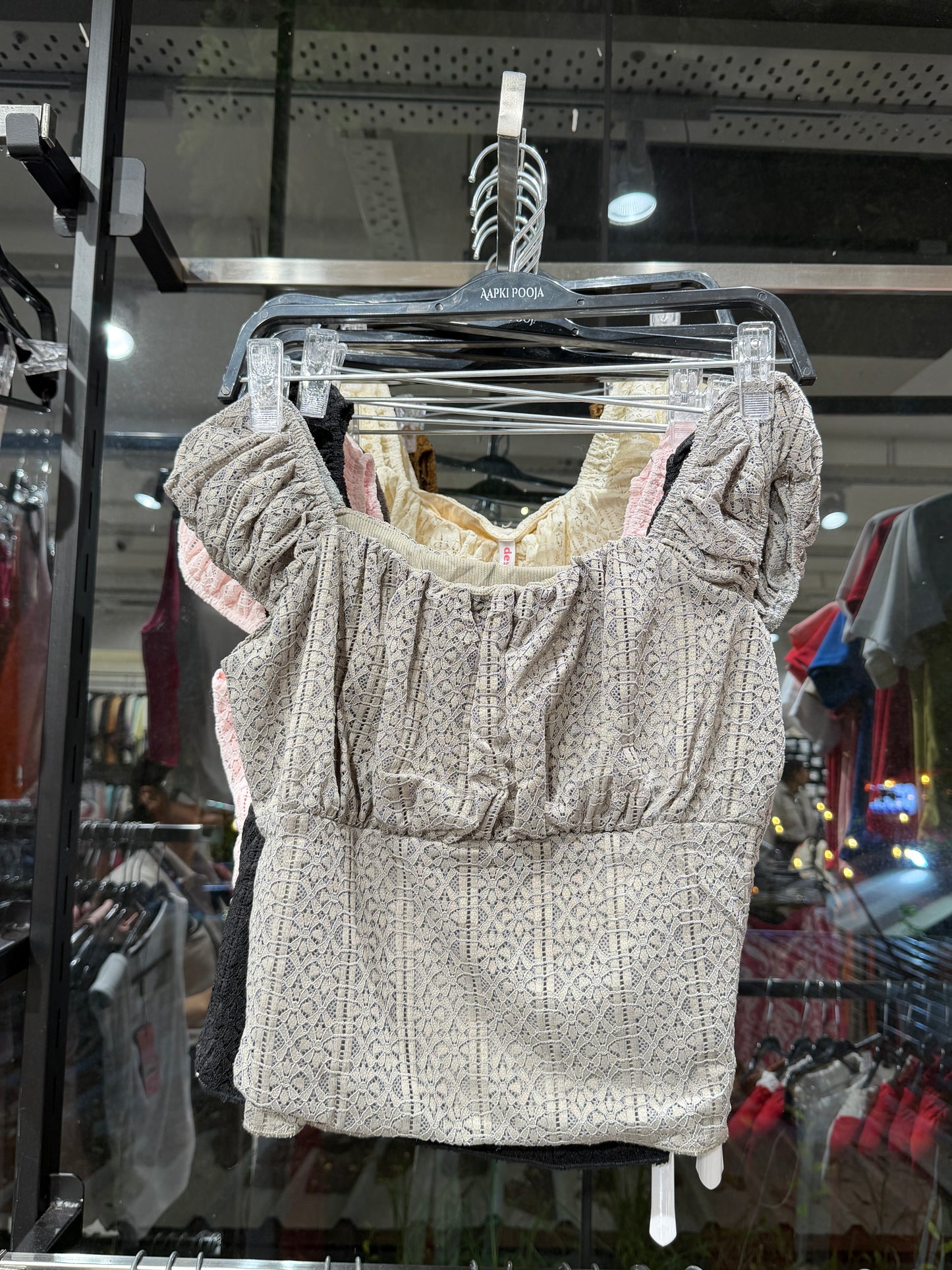 Crop top