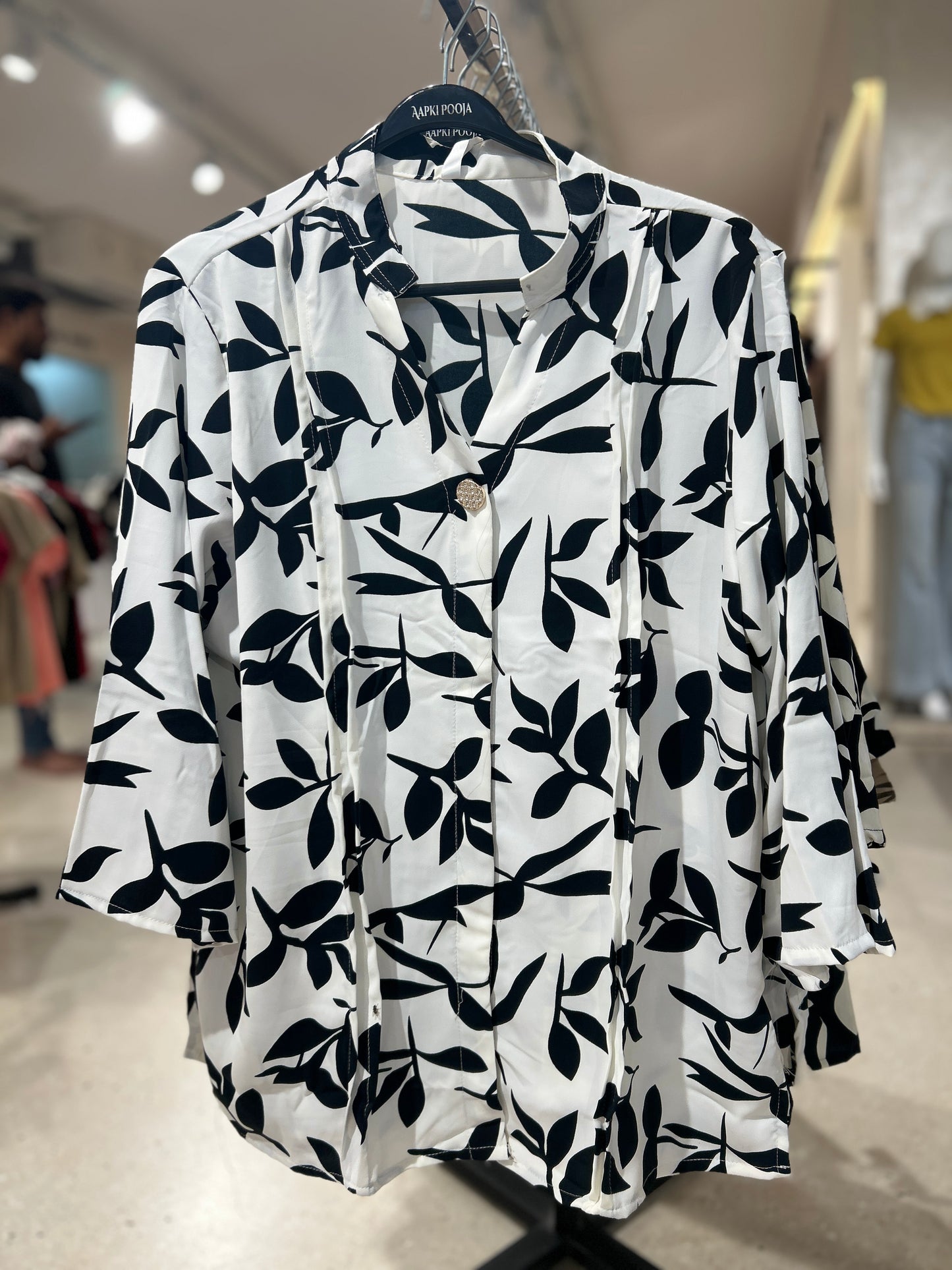 Button detail printed top