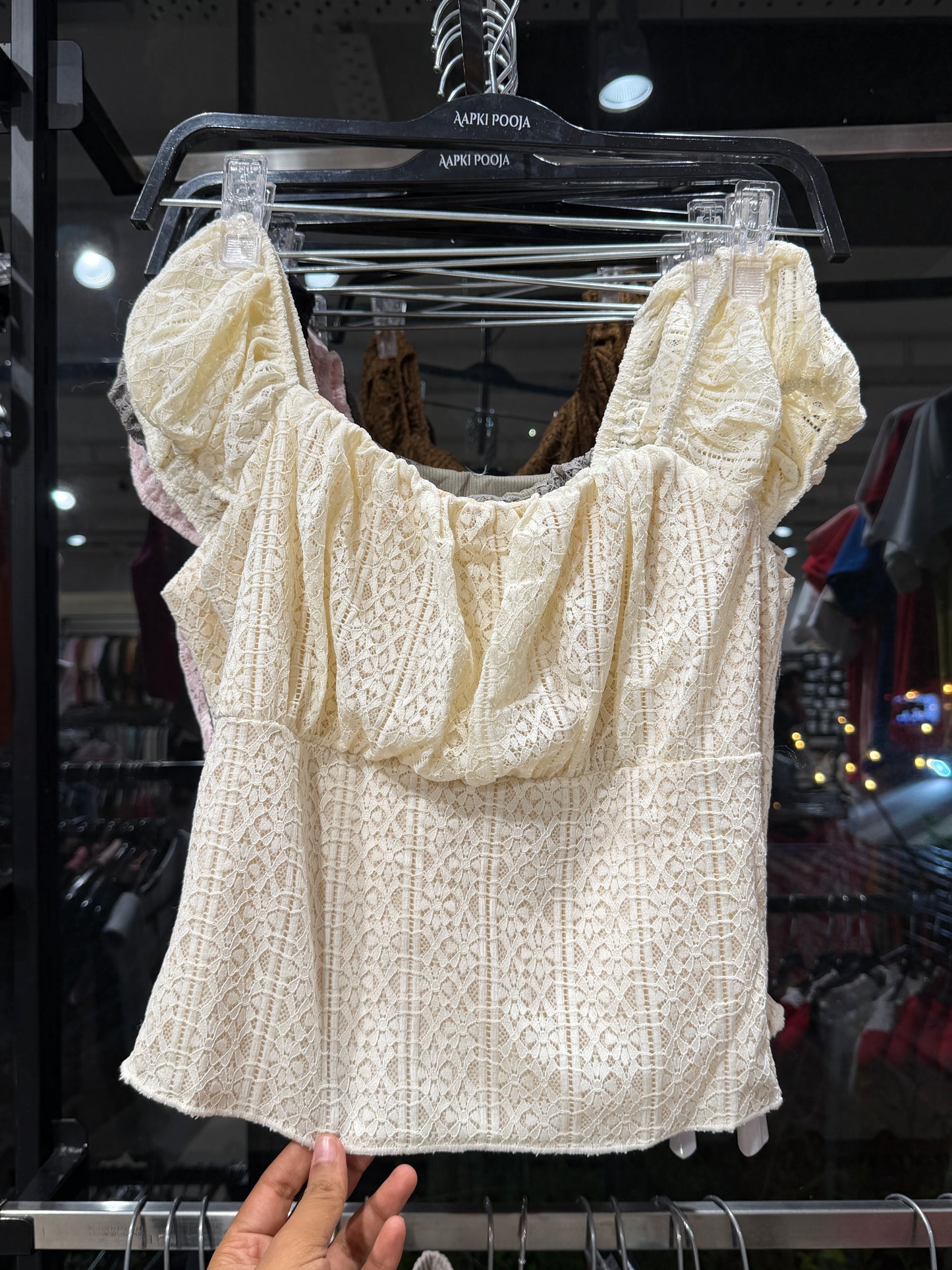 Crop top