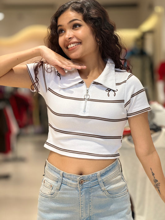Zip up body fit tee