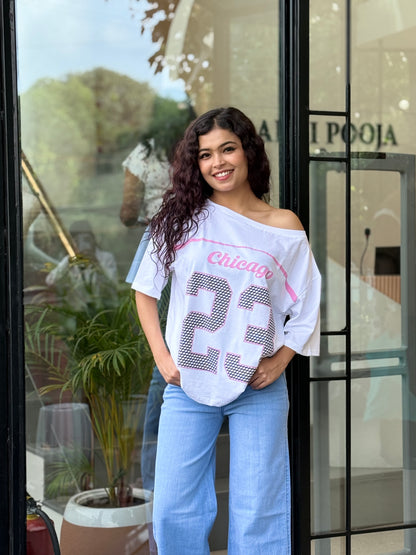 One side down shoulder oversize T-shirt