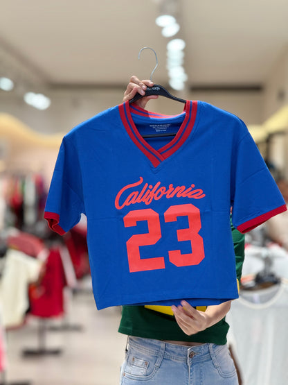 V-neck everyday T-shirt