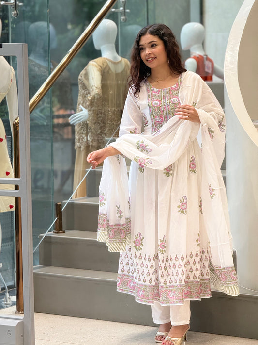 Neckwork embroidered 3 piece suit set
