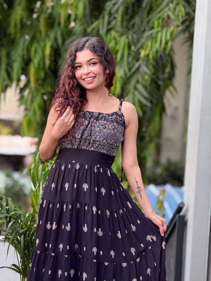 Sleeveless Printed maxi dress