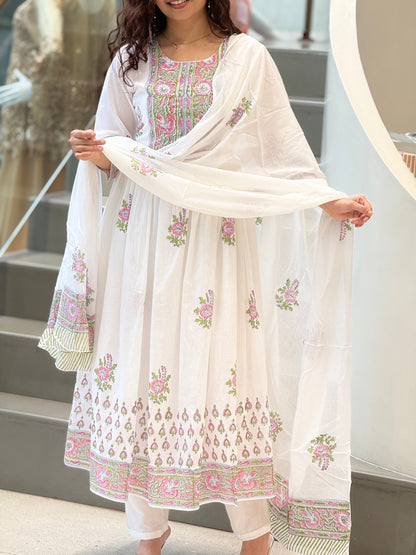 Neckwork embroidered 3 piece suit set
