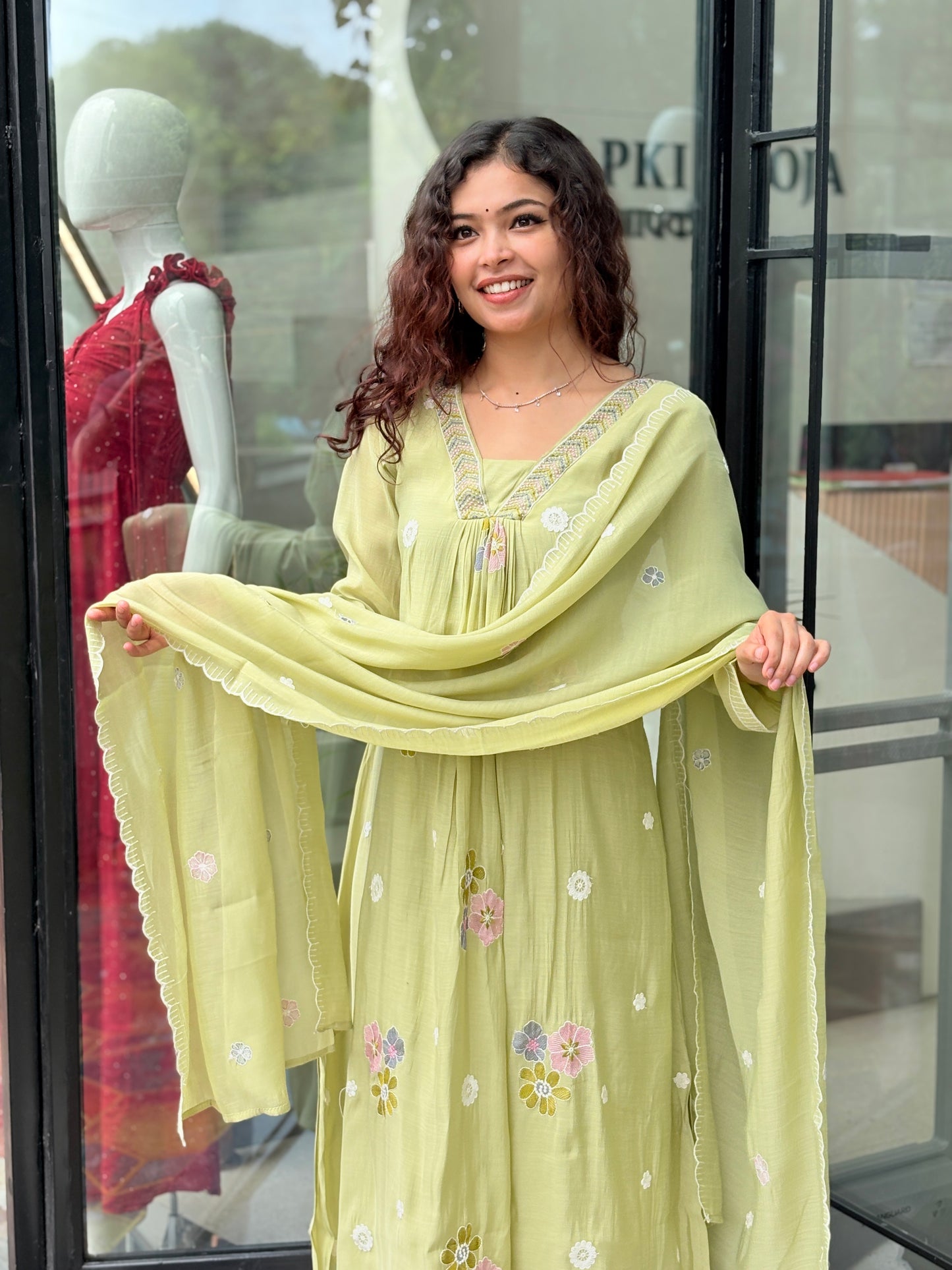 3 piece suit set with embroidered neckline.