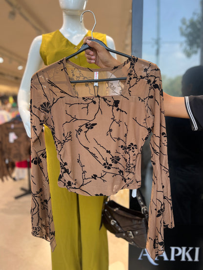 Bell sleeves top