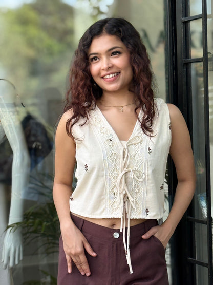 Sleeveless crop top