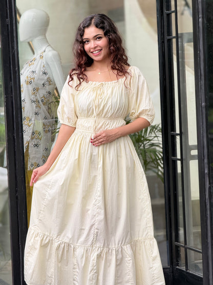 Puff sleeves maxi dress