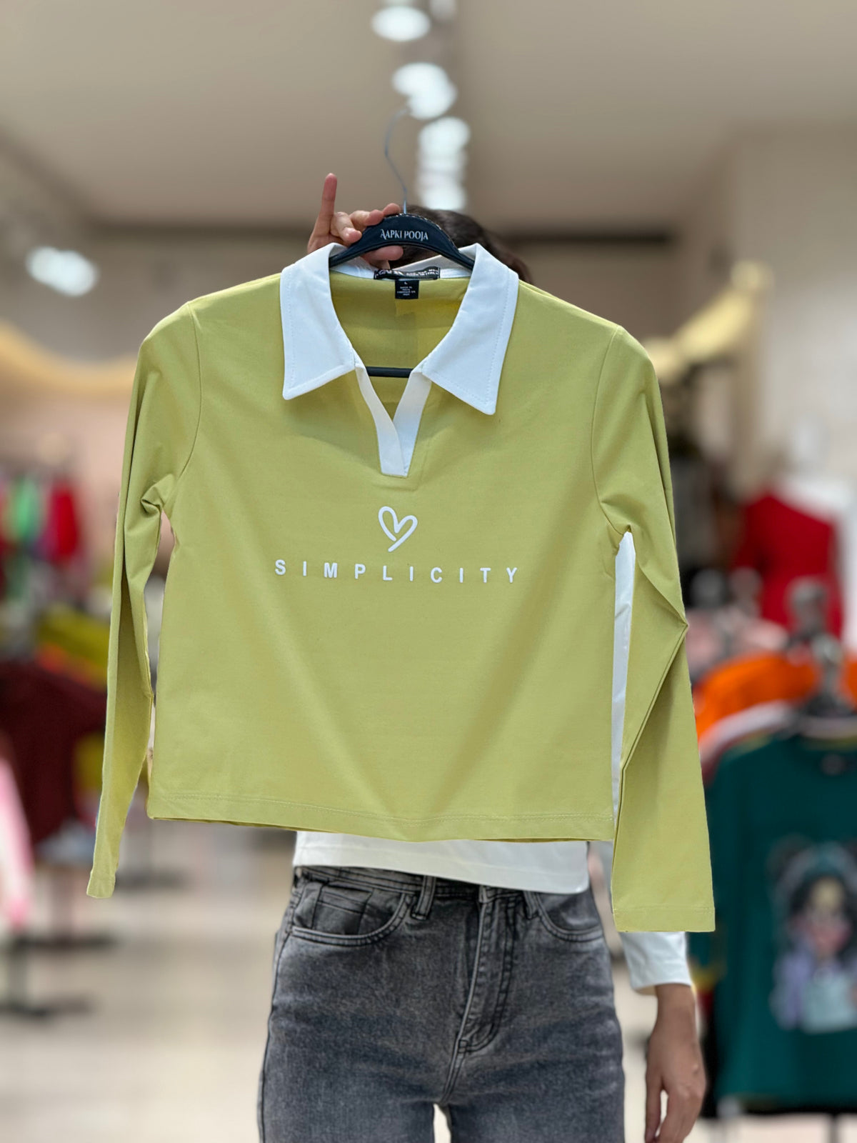 Bodyfitted full sleeves T-shirt