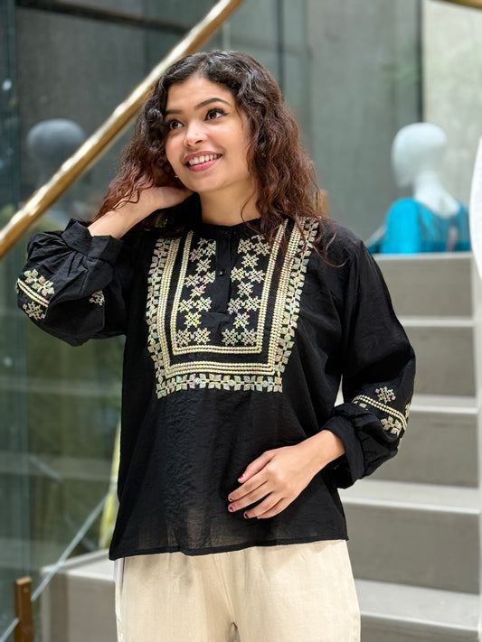 neck embroidered top