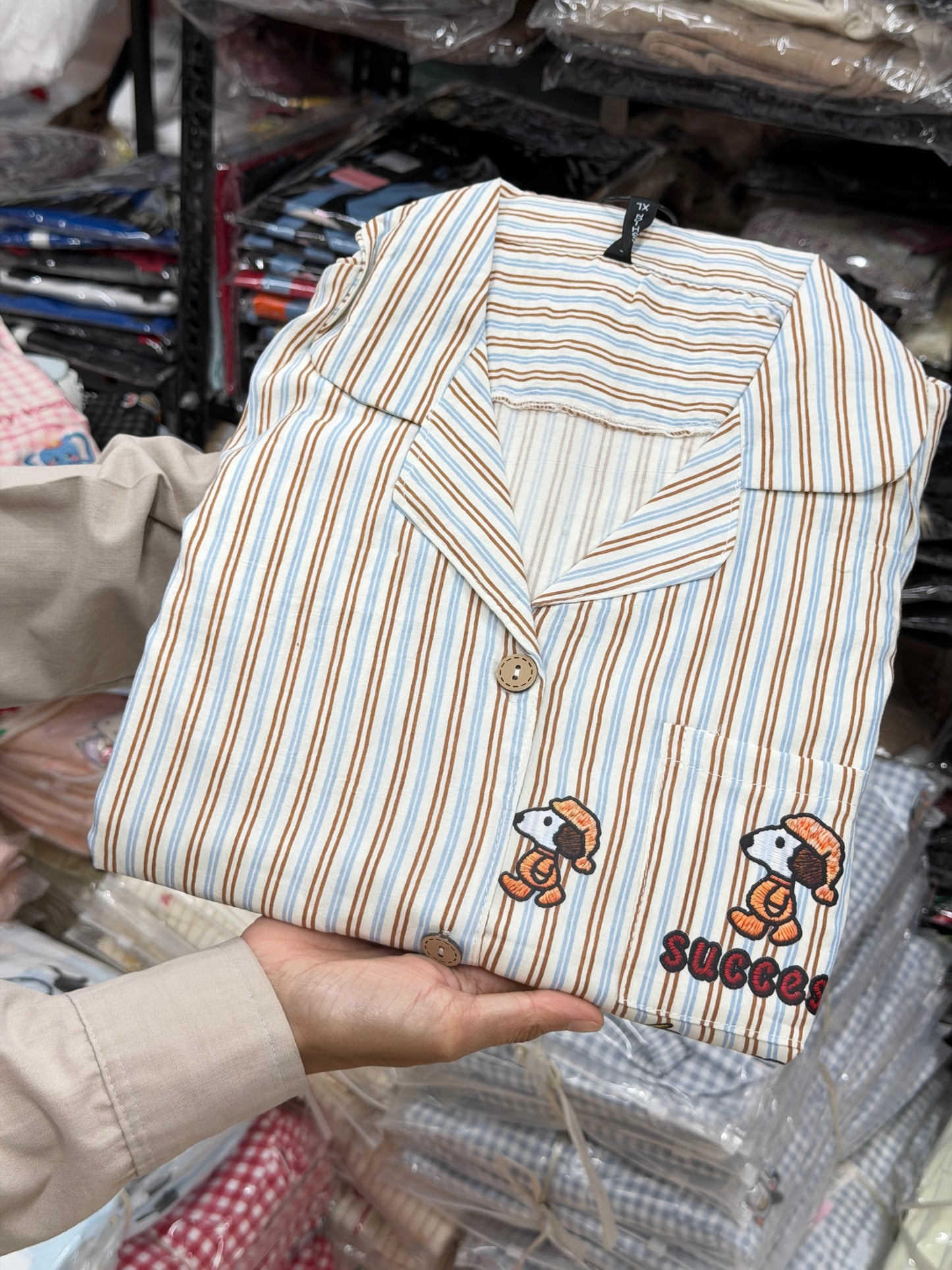 horizontal line with walking dog print 3 piece suit set