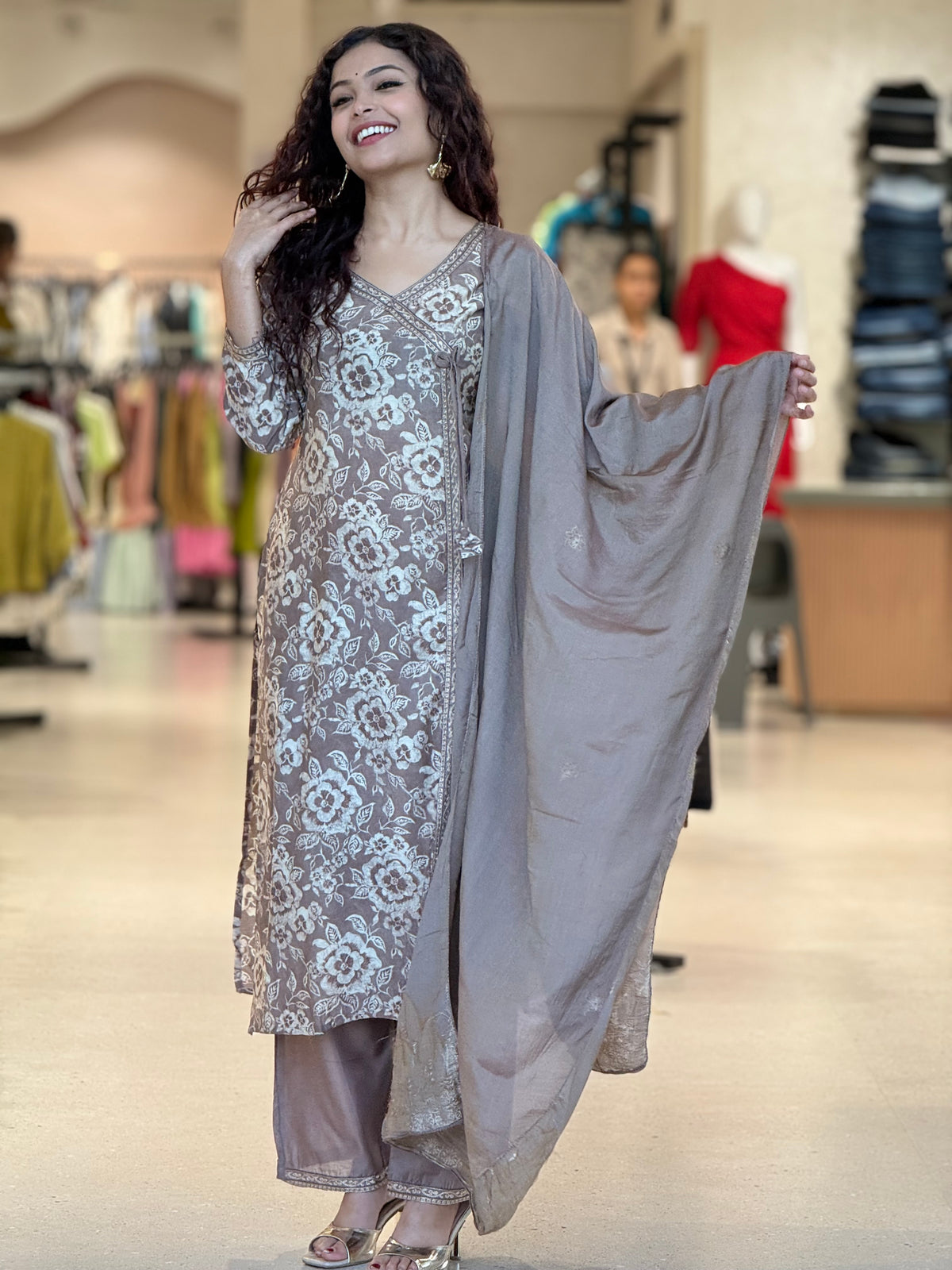 grey 3 piece partywear suit set