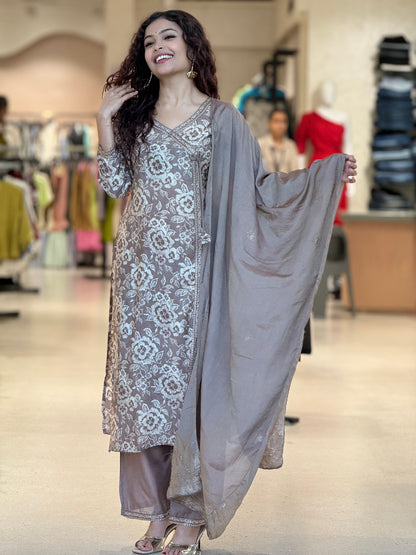grey 3 piece partywear suit set