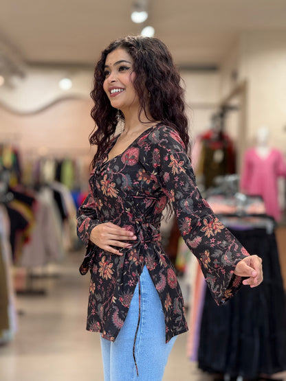 Black short kurti with front and side dori