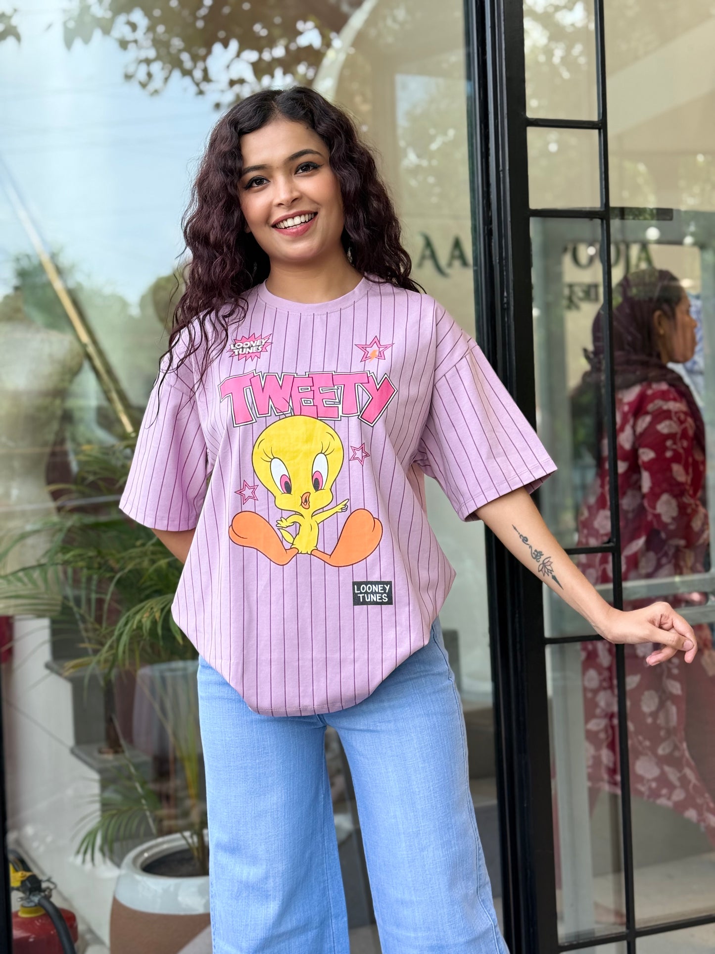 oversized T-shirt