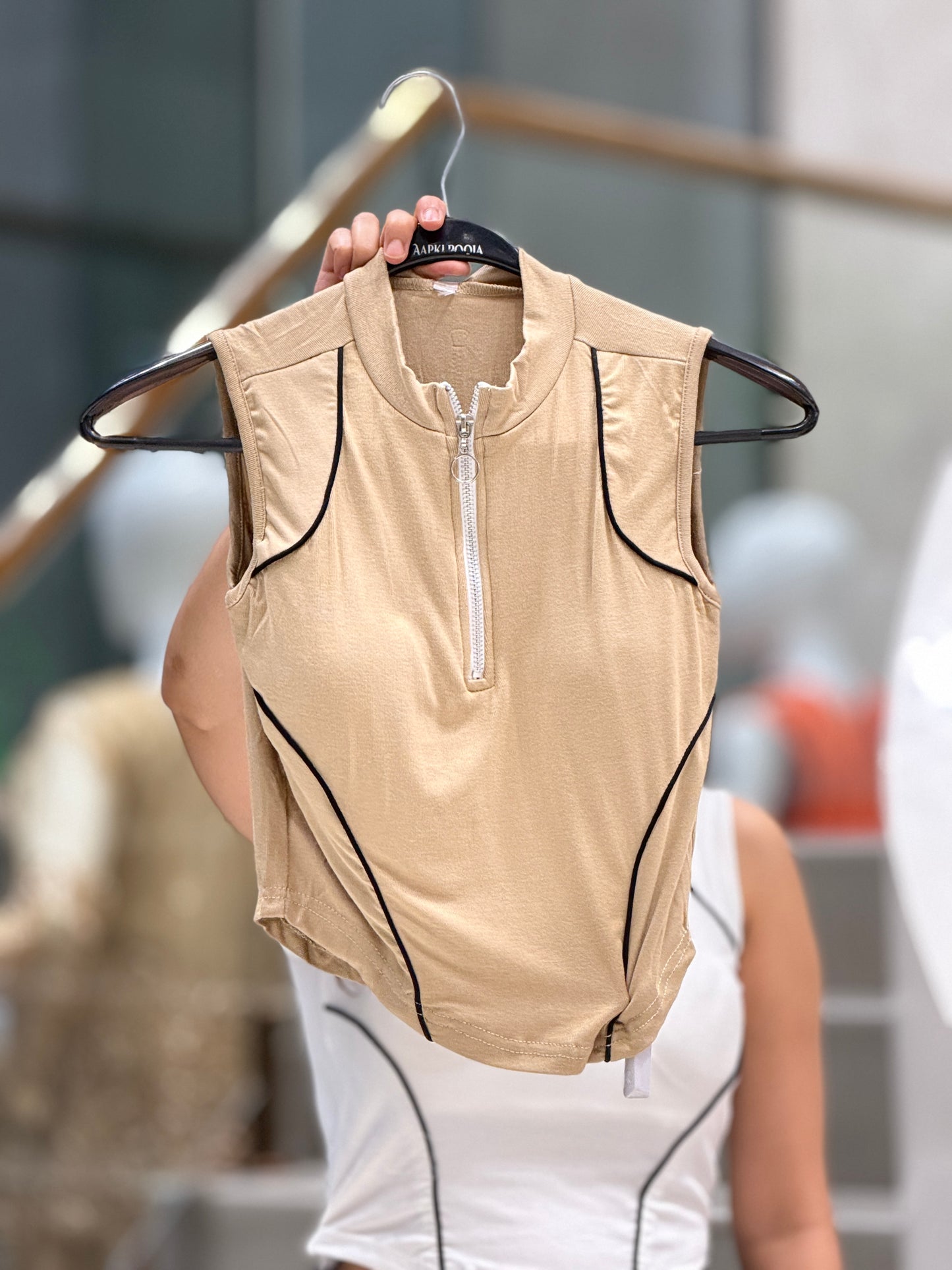Padded sleeveless top