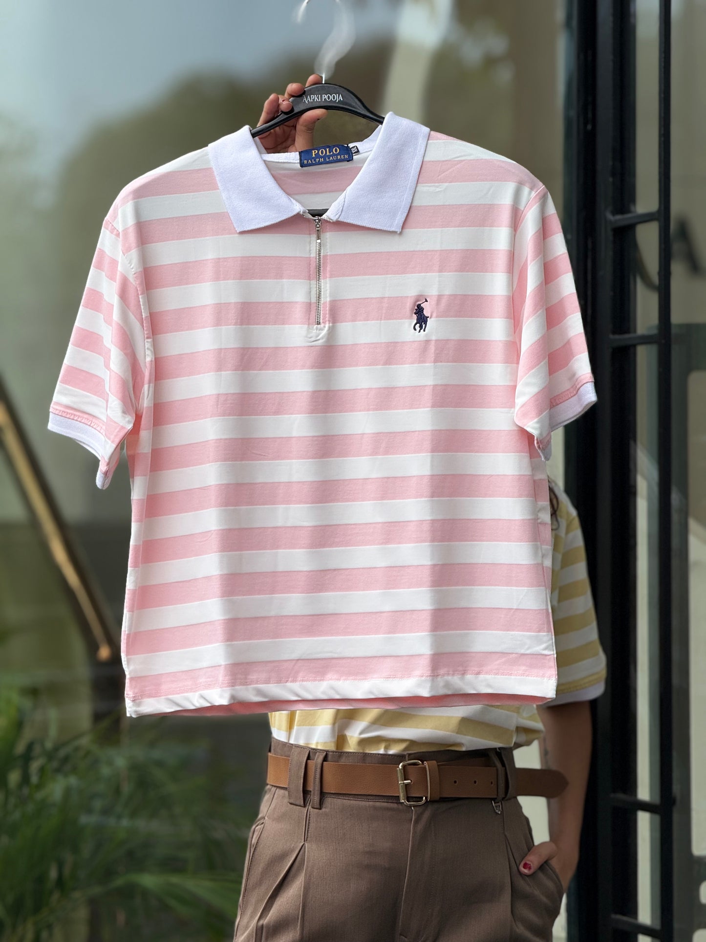 Lining detail everyday polo tee