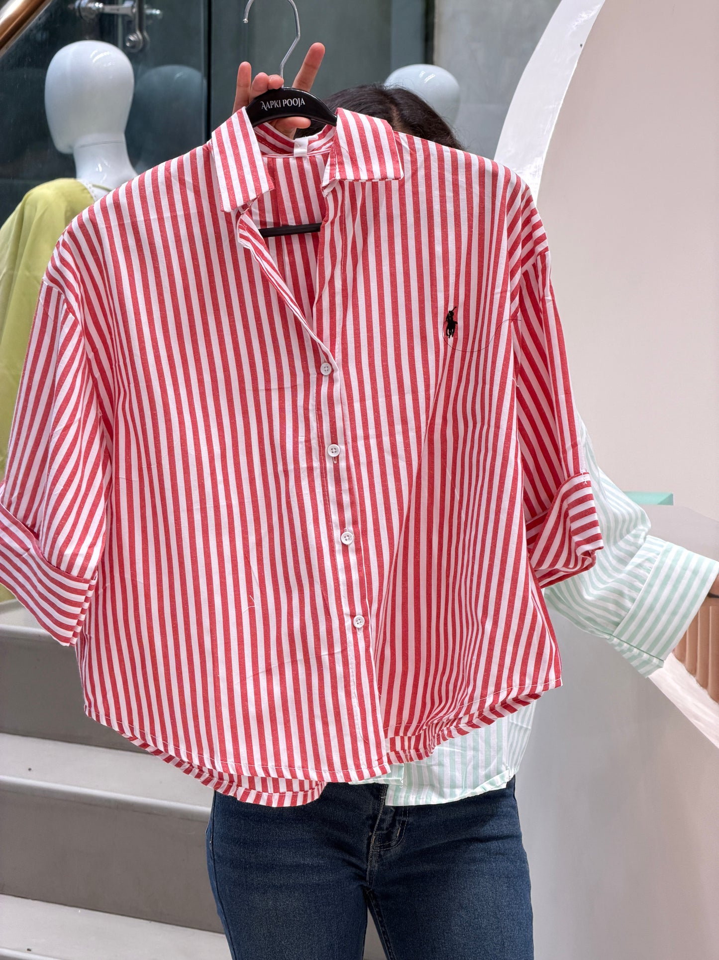 Lining detail shirt