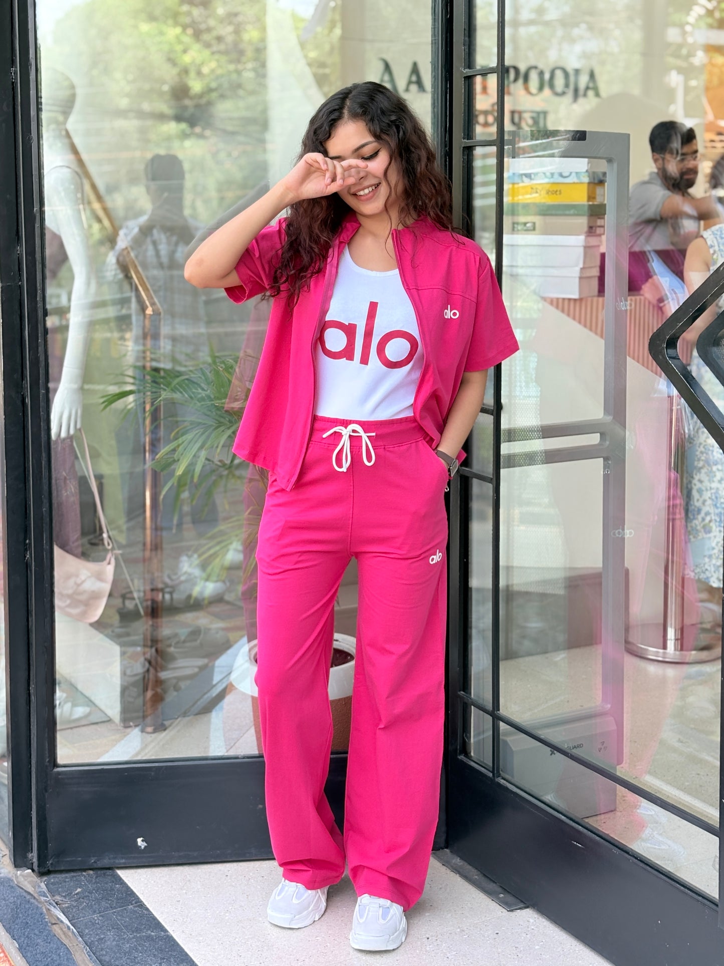 Three piece alo cordset