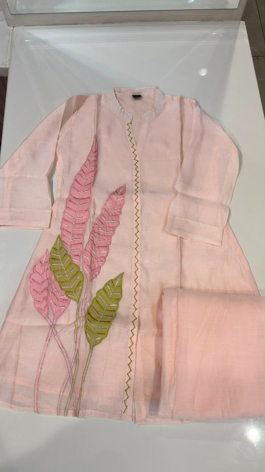 Leaf Embroidered kurti & trousers Set- Elegant Ethnic Co-ord