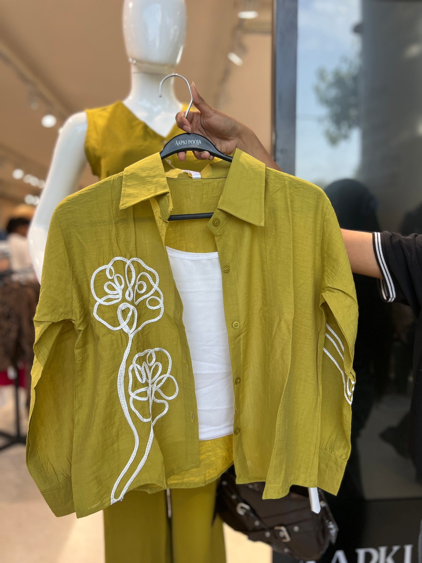 Embroidered shirt with inner.