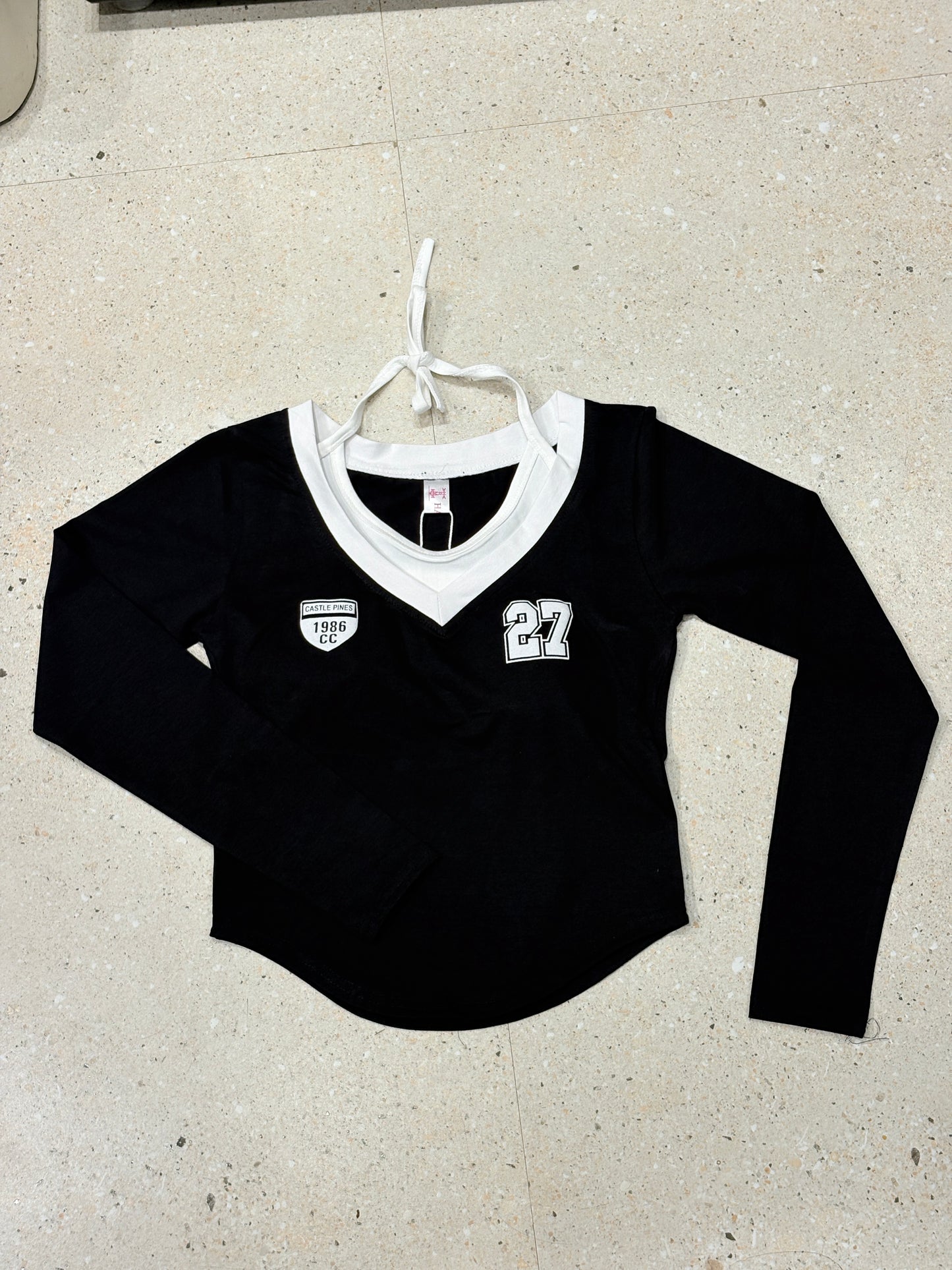 Tie-Up Padded Crop Top – Long Sleeve V-Neck Tee