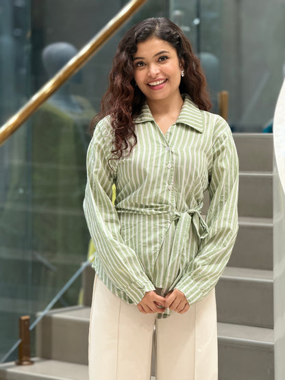 Shirt with side knot