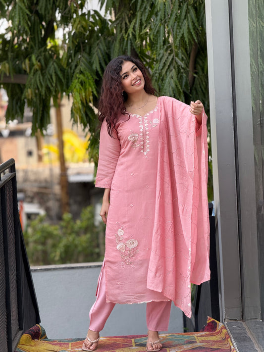 Blush Pink Embroidered Kurta Pant Set with Dupatta – Women’s Ethnic Wear