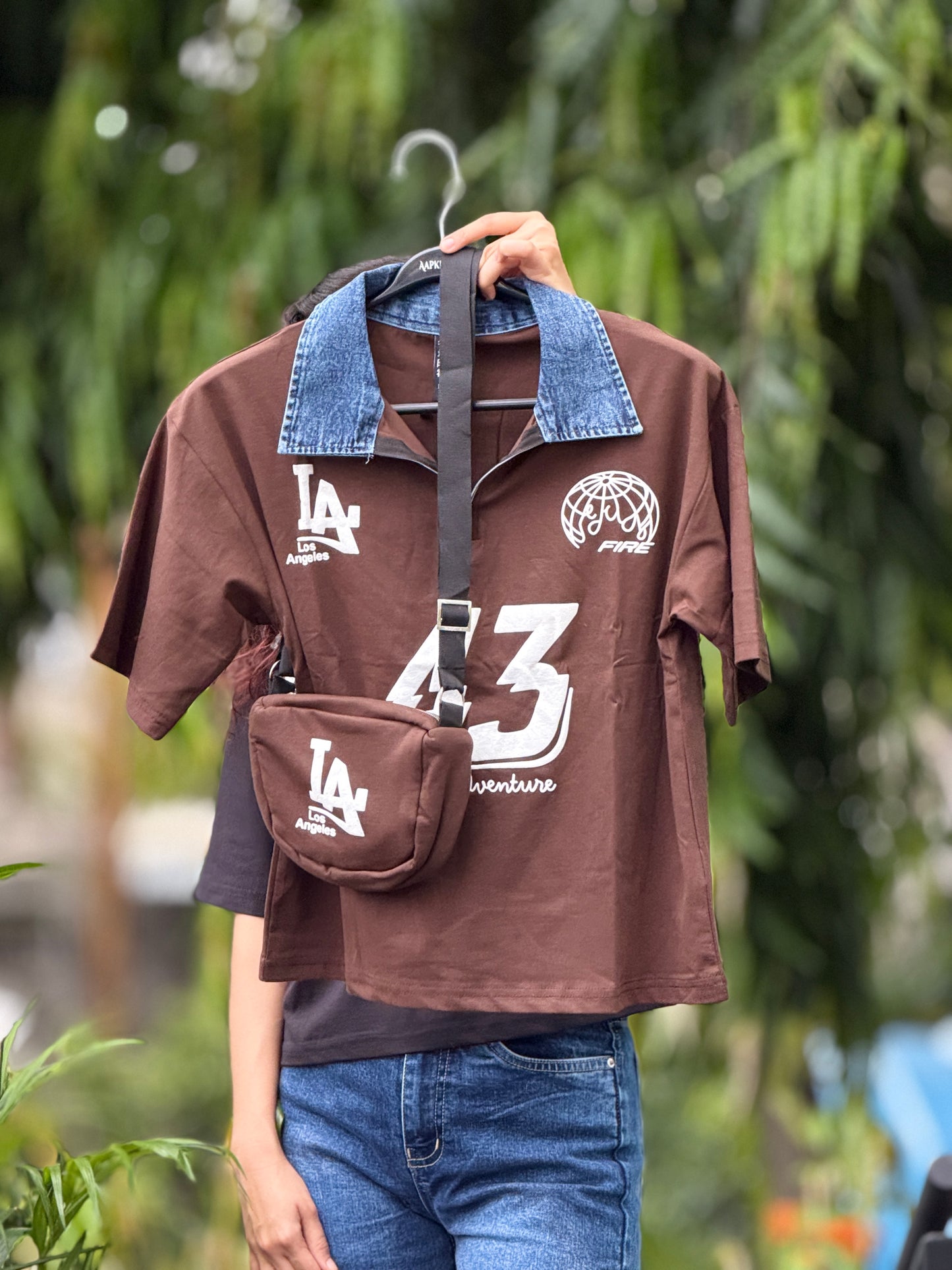 polo T-shirt with side bag