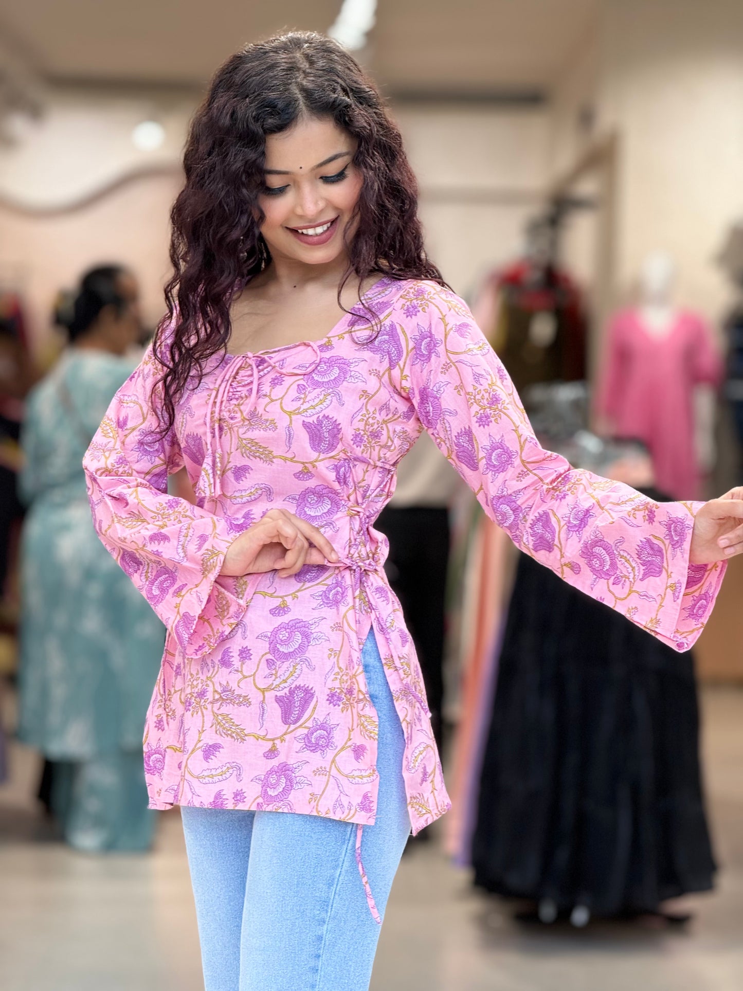 Pink Short kurti with front and side dori