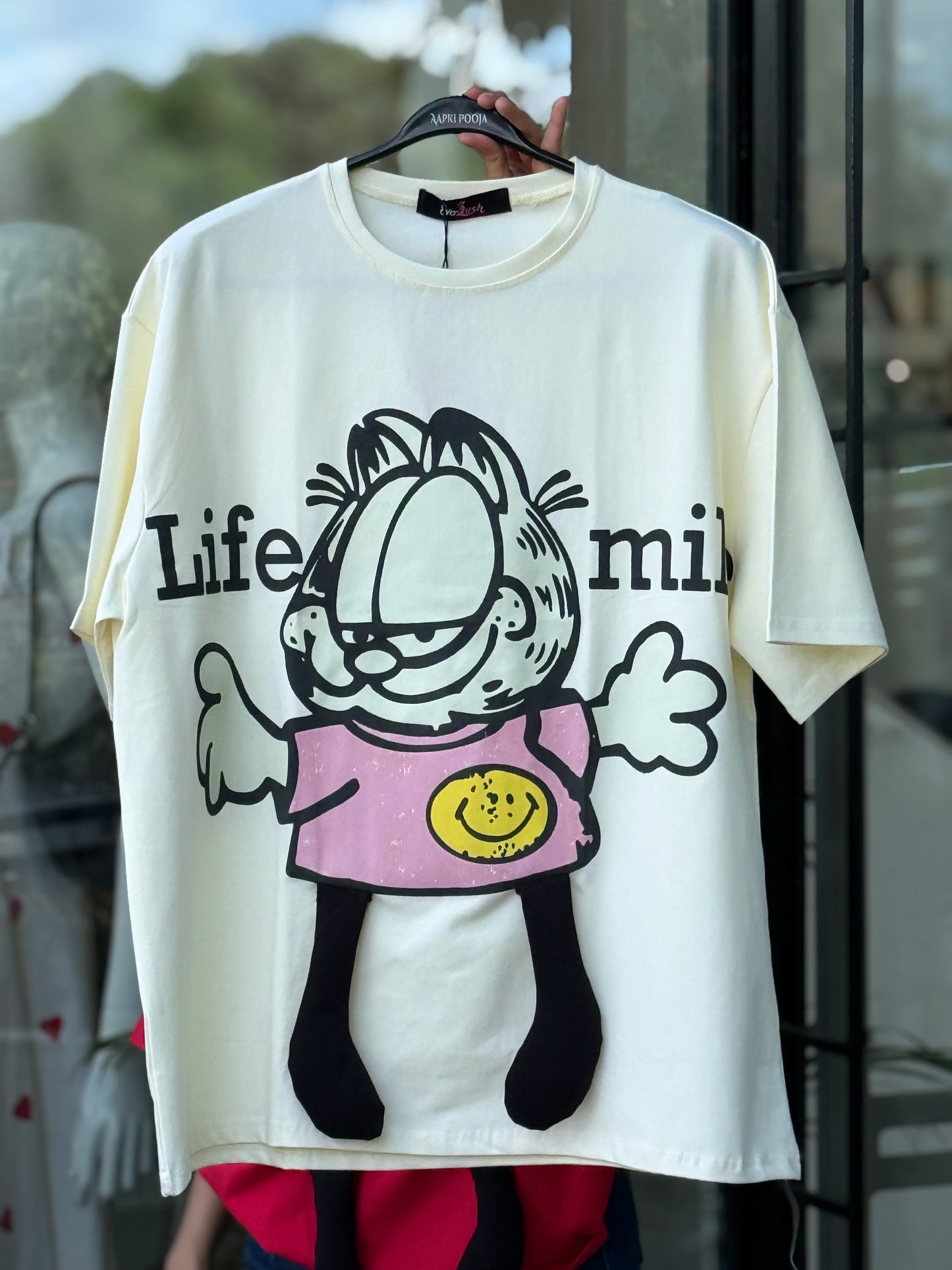 Garfield Oversized Graphic T-Shirt