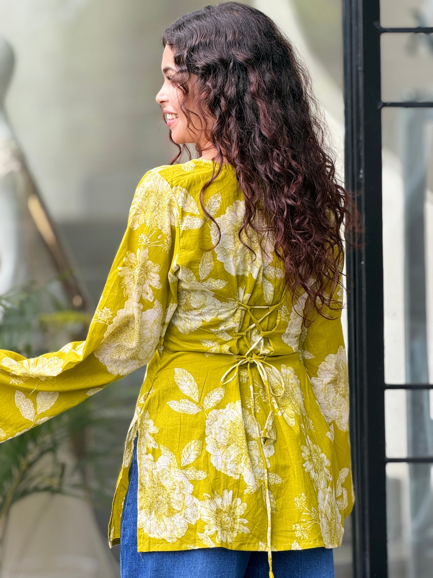 short back dori kurti