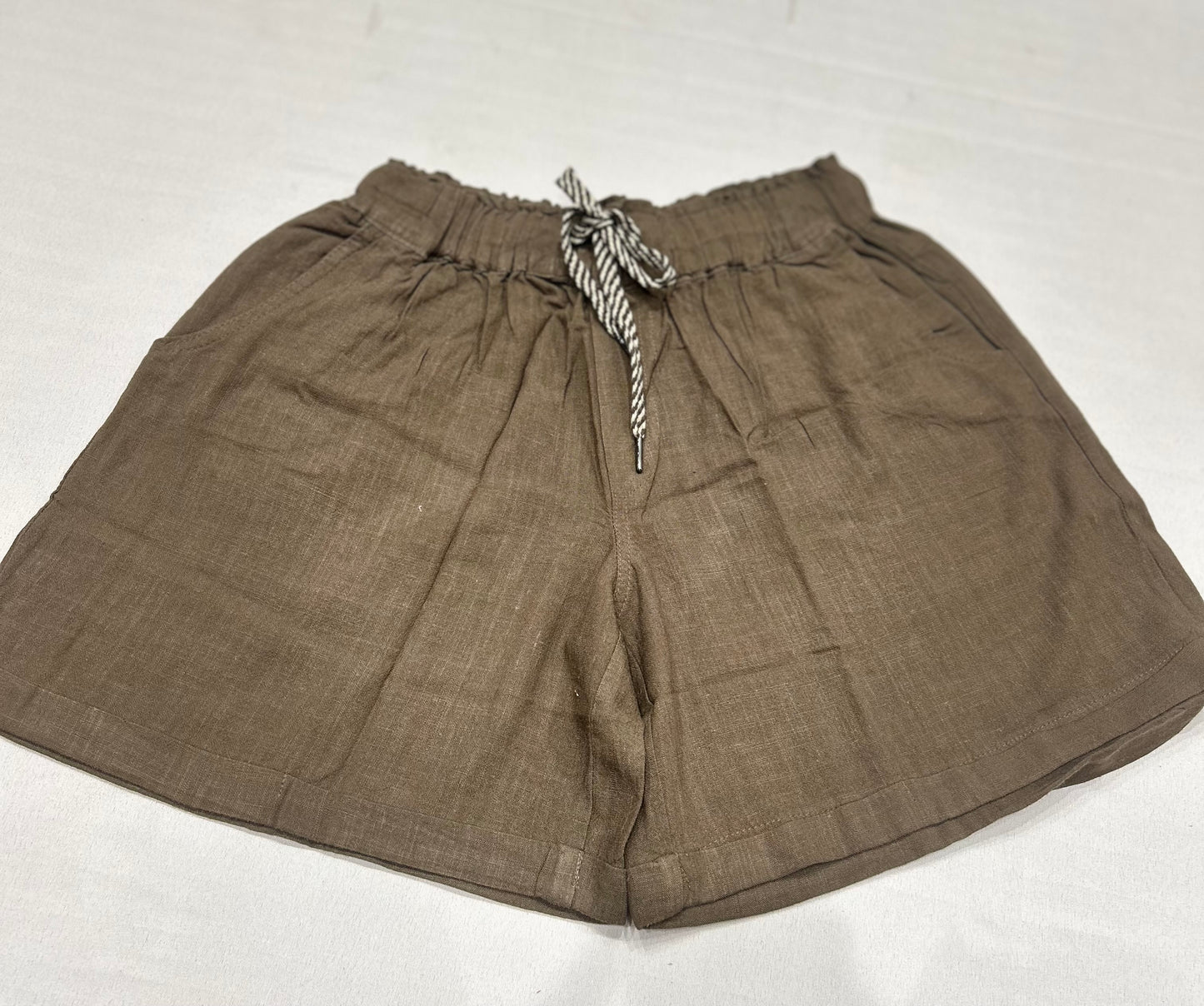 Linen shorts