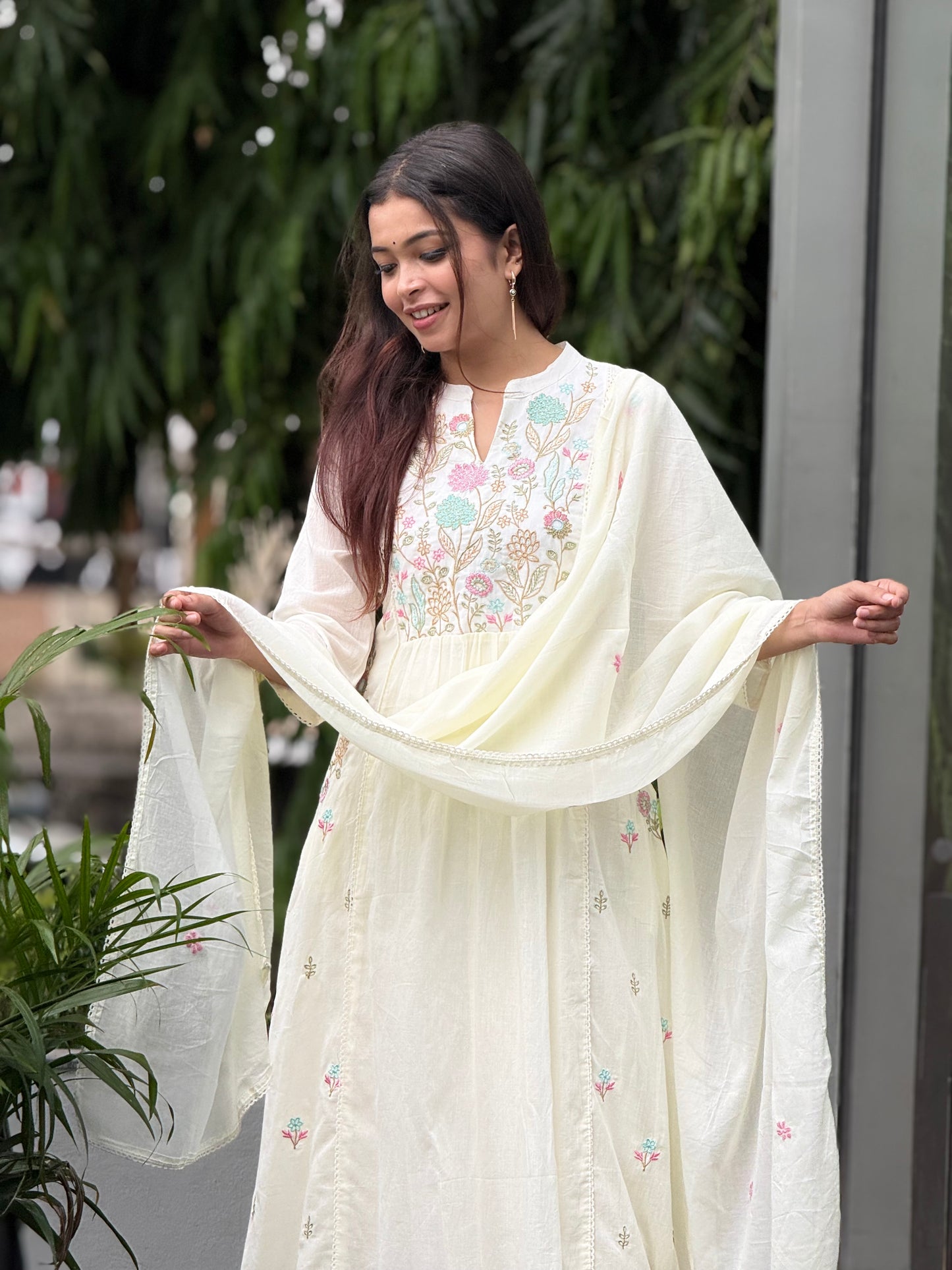 embroidered neck 3 piece cotton suit set