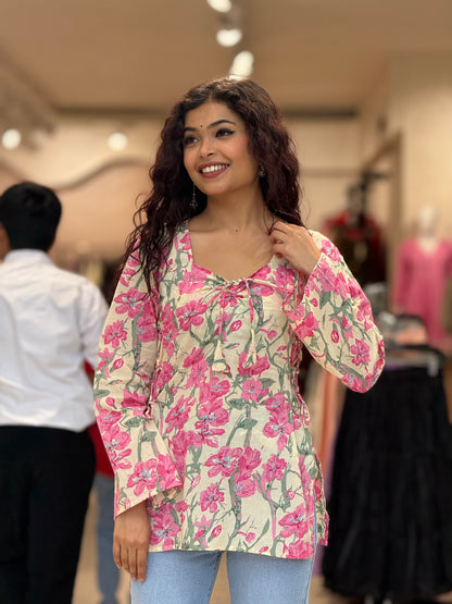 White floral short kurti with front and back dori