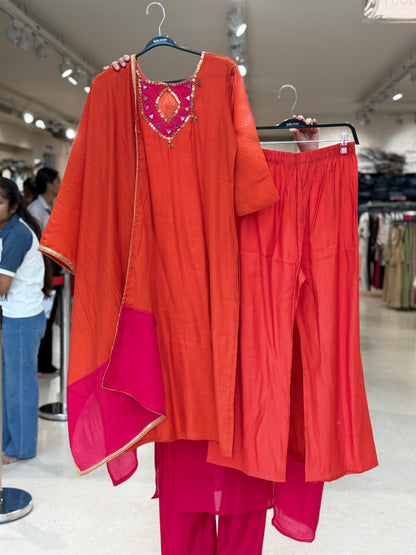Partywear suit set