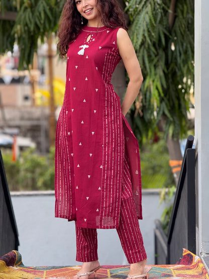 Maroon Pure Cotton Sleeveless Kurta & Pant Set for Women | Elegant Everyday Wear