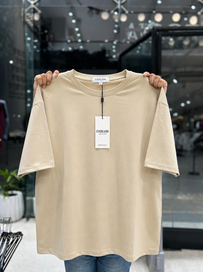 everyday plain oversized tee.