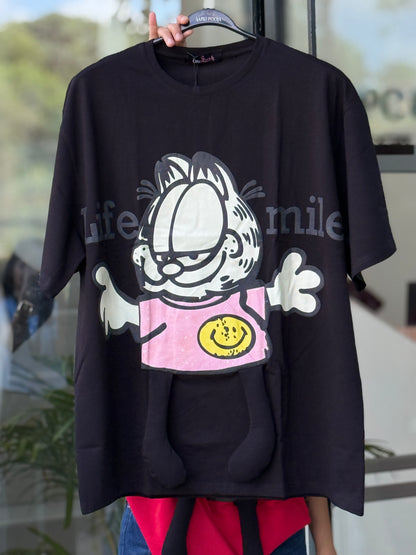 Garfield Oversized Graphic T-Shirt