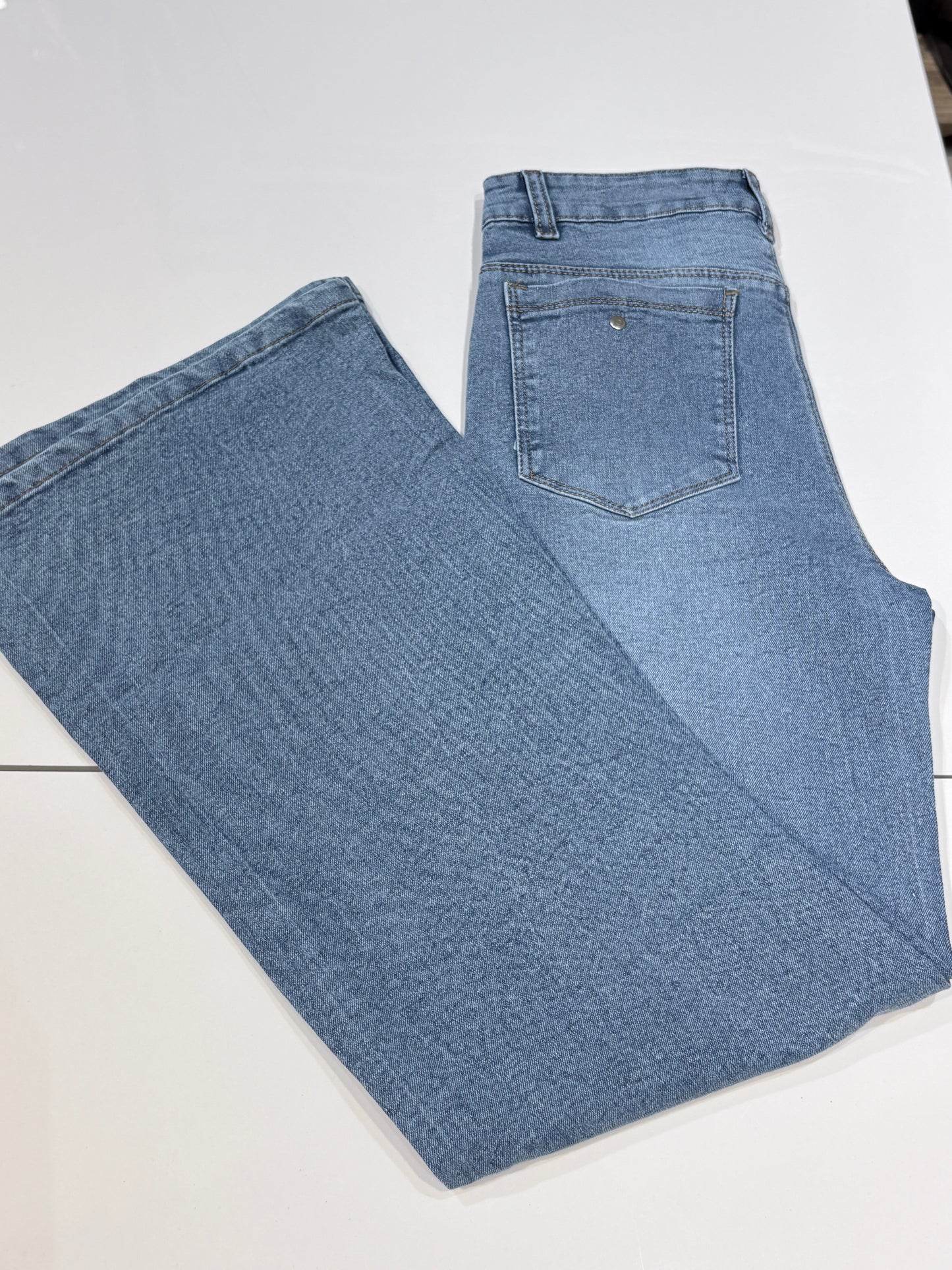 bootcut jeans